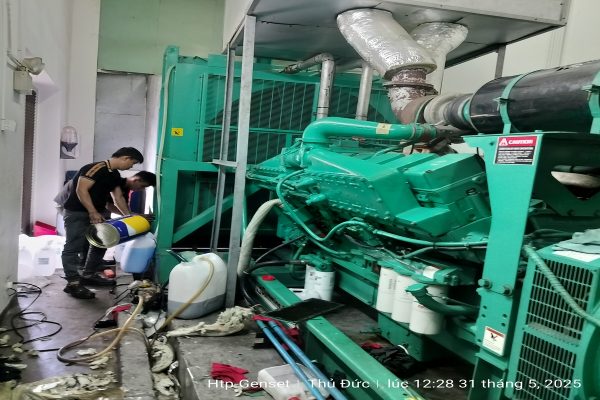 Sửa chữa khẩn cấp máy phát điện sự cố tại TP.HCM